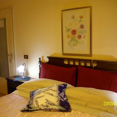 B&B San Nicola Serramazzoni Luaran gambar