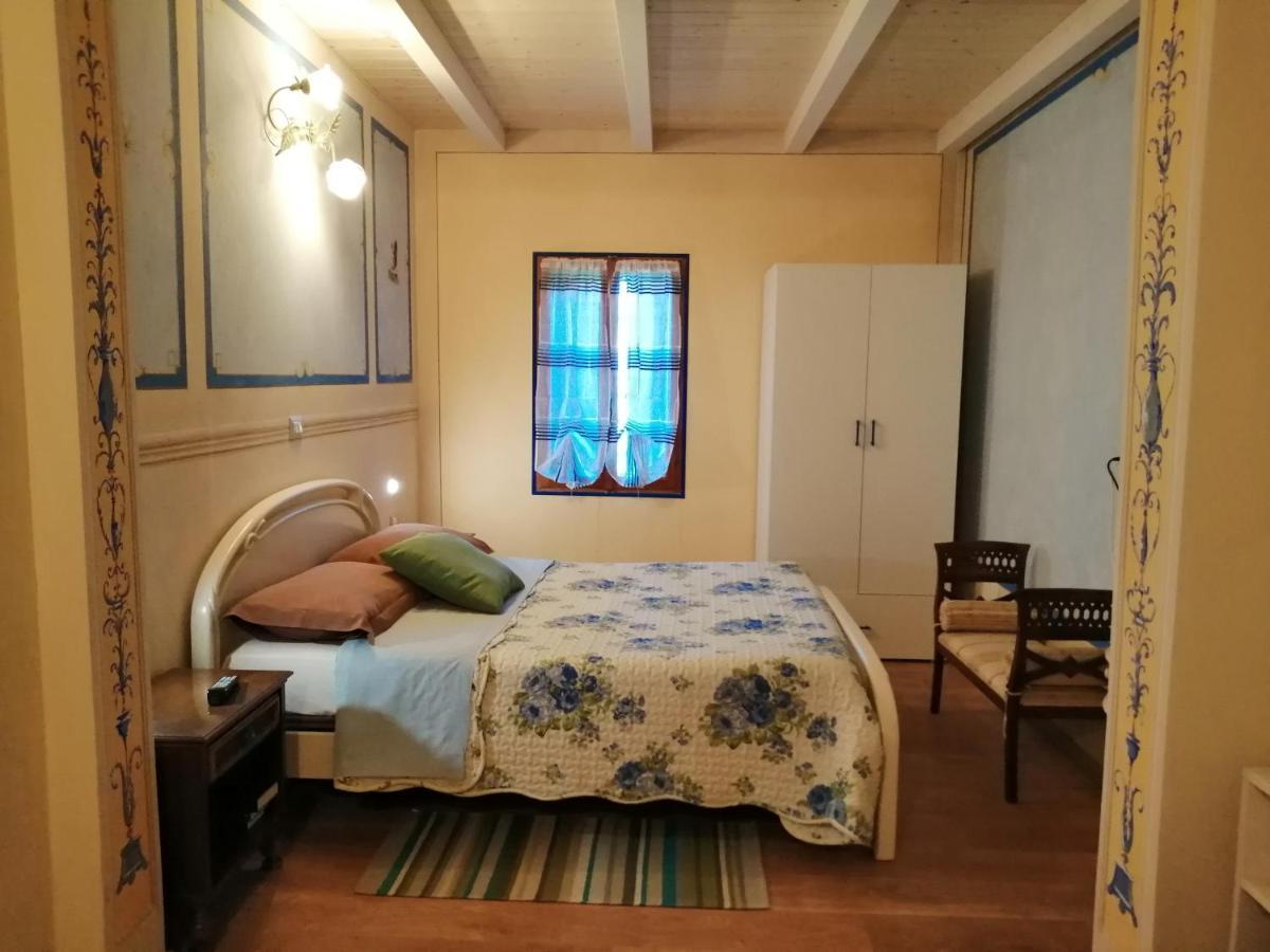 B&B San Nicola Serramazzoni Luaran gambar