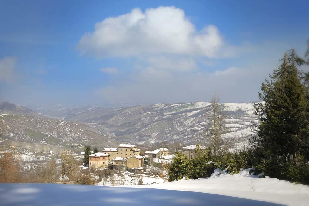 B&B San Nicola Serramazzoni Luaran gambar